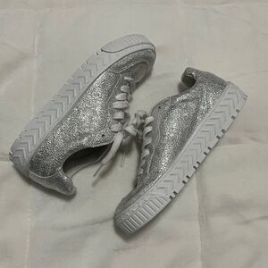 ASOS DESIGN Desert lace up sneakers in silver US Size 5